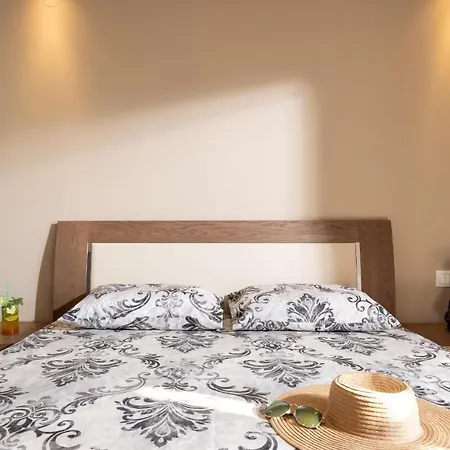 Sunset - With Seaview & Back Side Apartements Daire *