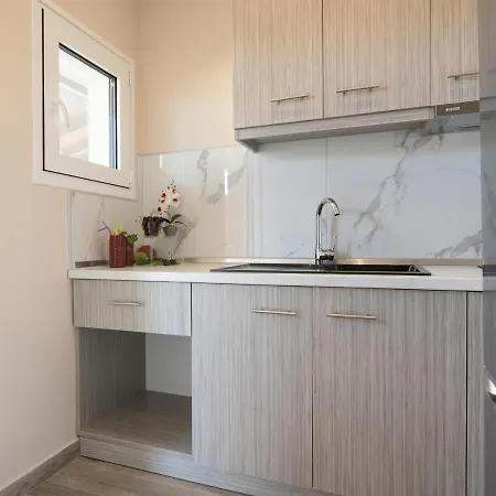 Sunset - With Seaview & Back Side Apartements