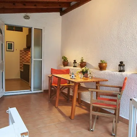 Sunset - With Seaview & Back Side Apartements Appartement Toroni