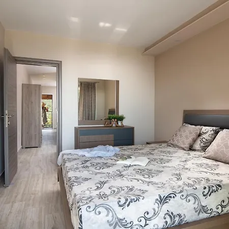 شقة Sunset - With Seaview & Back Side Apartements توروني